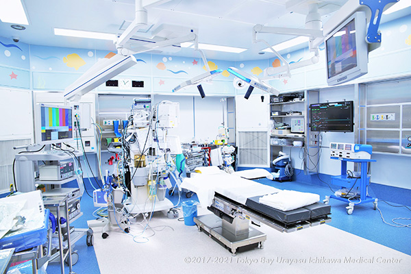 病院設備と研究機器のイメージ